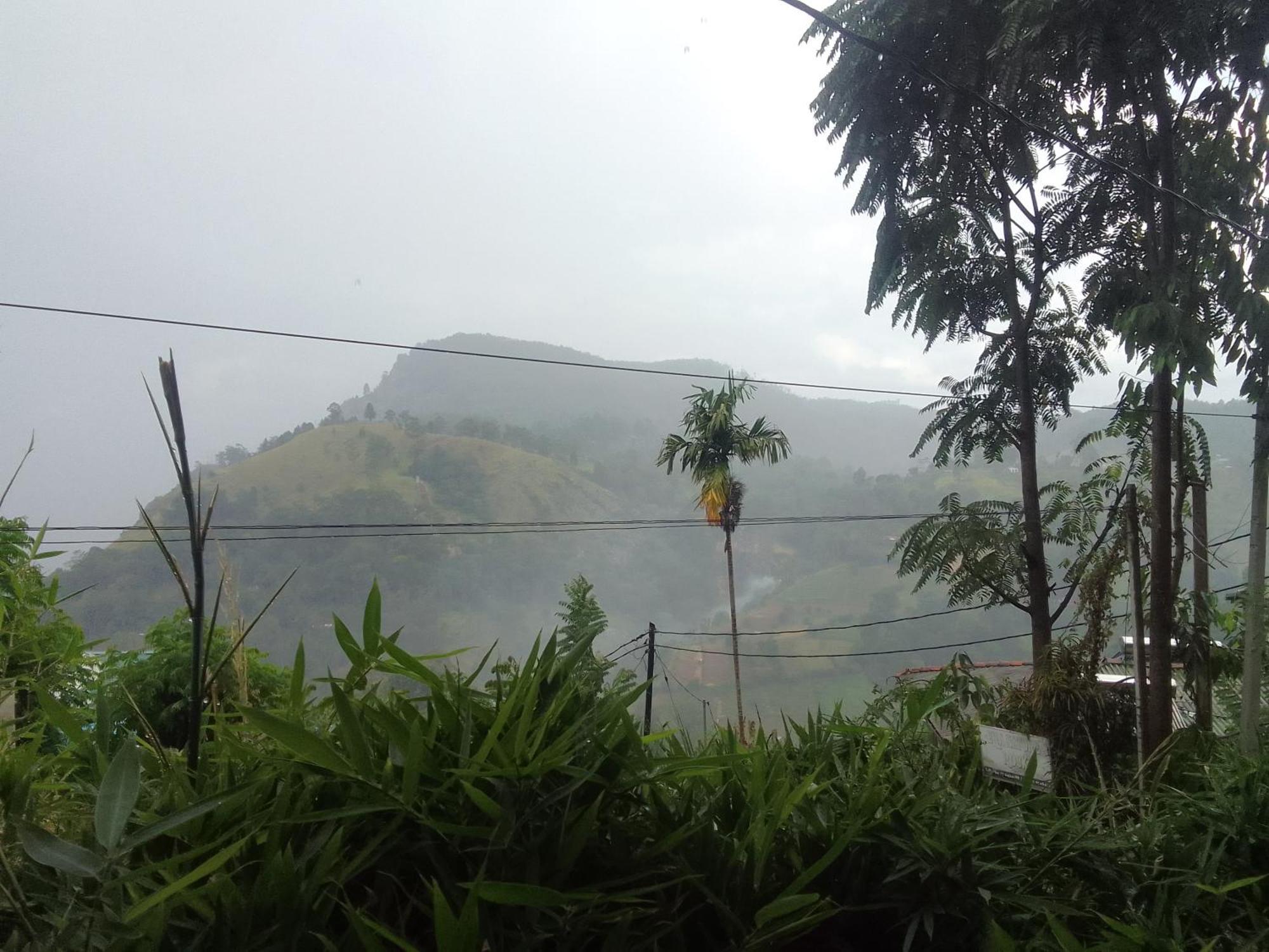 Elegant Hill Apartment Ella Luaran gambar